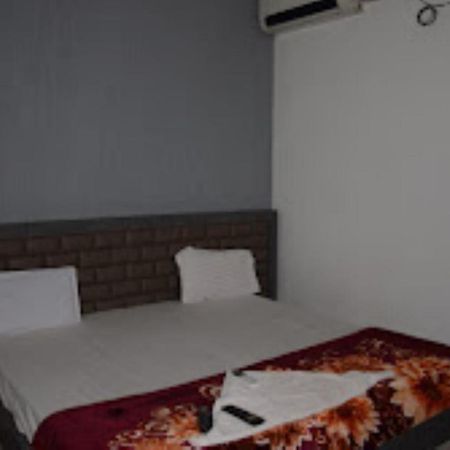 Hotel Rajawat , Madhya Pradesh Vidisha Ngoại thất bức ảnh